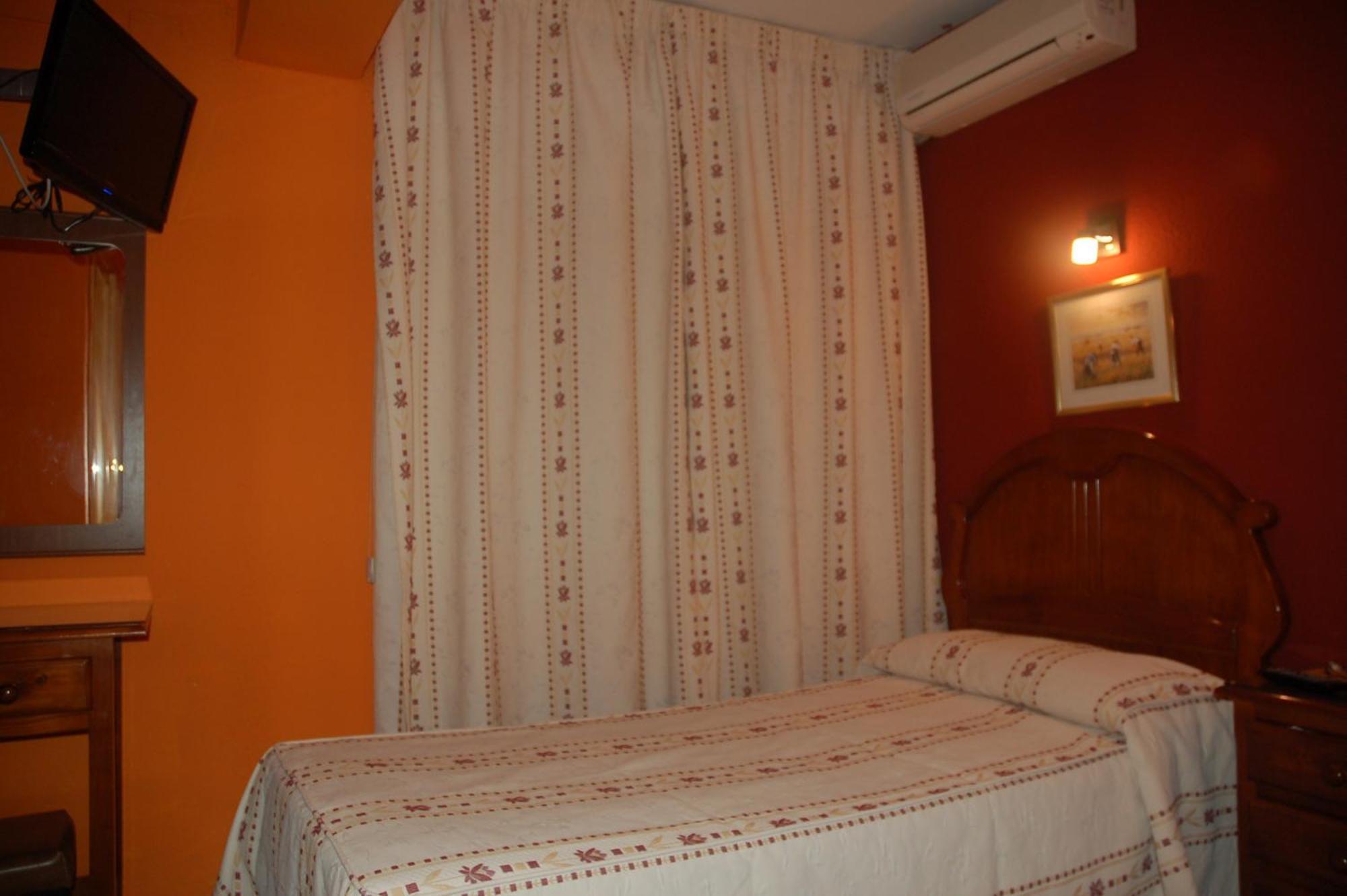 Hostal Residencia Castilla Cuenca  Dış mekan fotoğraf